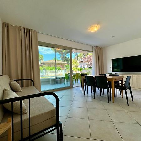 Prassitele Apartments Линяно Сабиадоро Екстериор снимка
